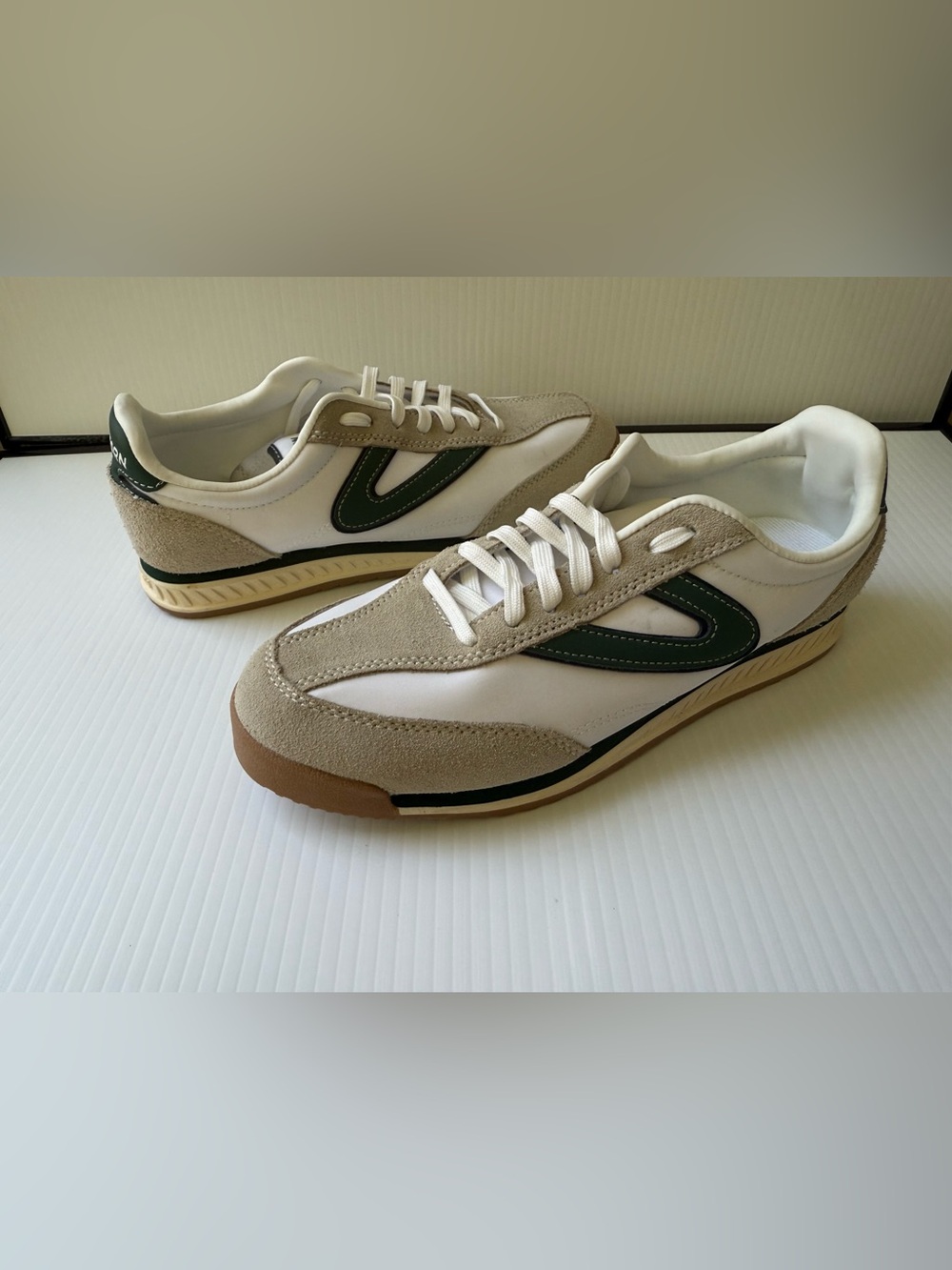 Tretorn Women’s  Kristine White &Green Sneakers Size 7.5